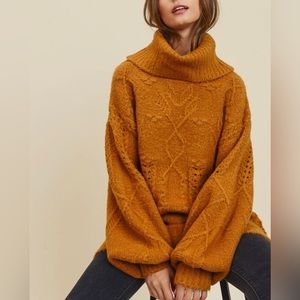 Oversized chunky cable knit sweater (WHITE)